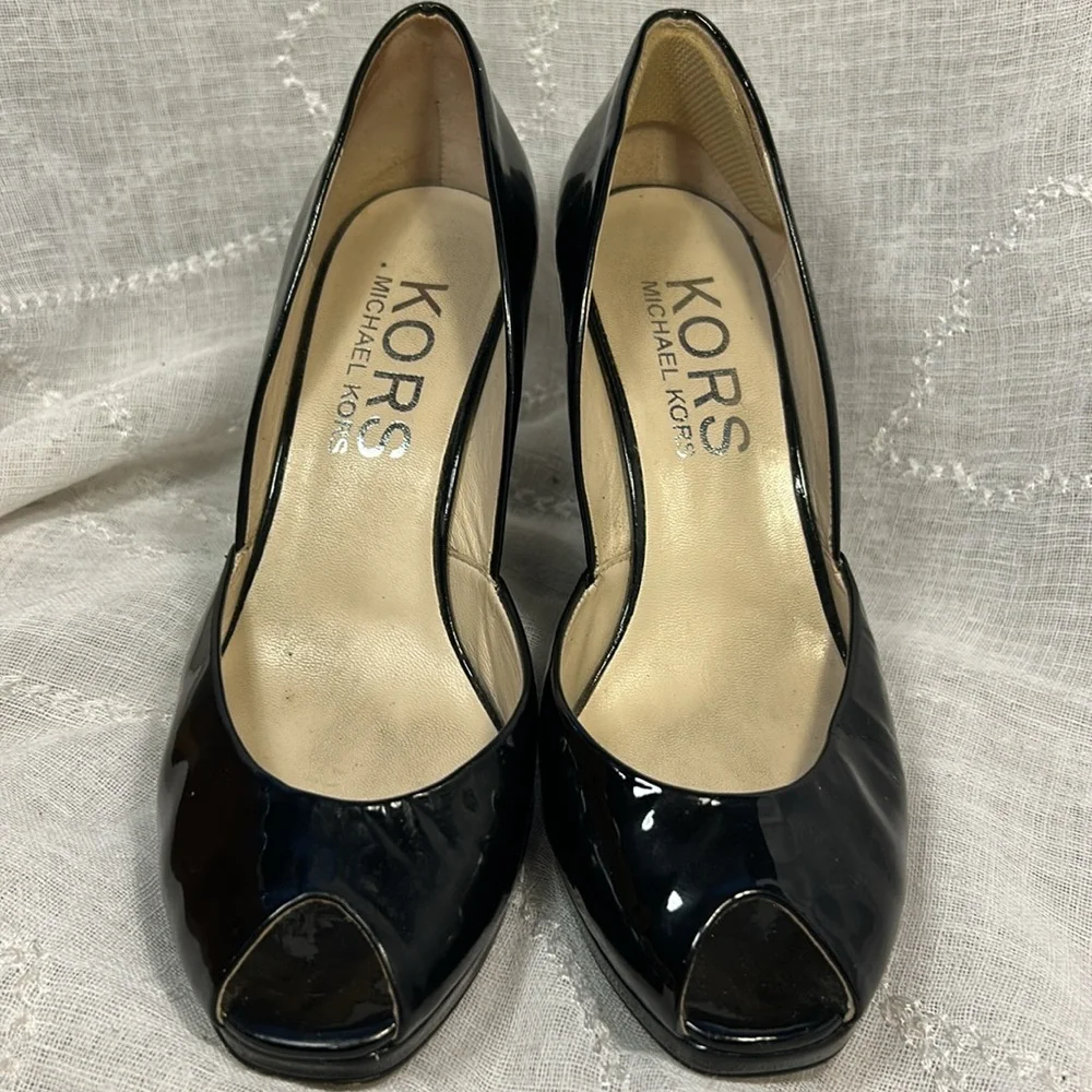Michael Kors patent leather elegant peep toe wedges